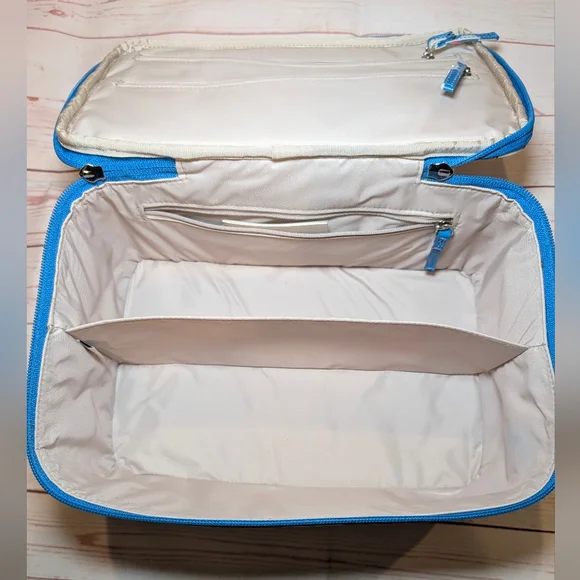 EUC Kate Spade Daycation Blue Cat Posy Large Collin Cosmetic Case - Picture 4 of 12